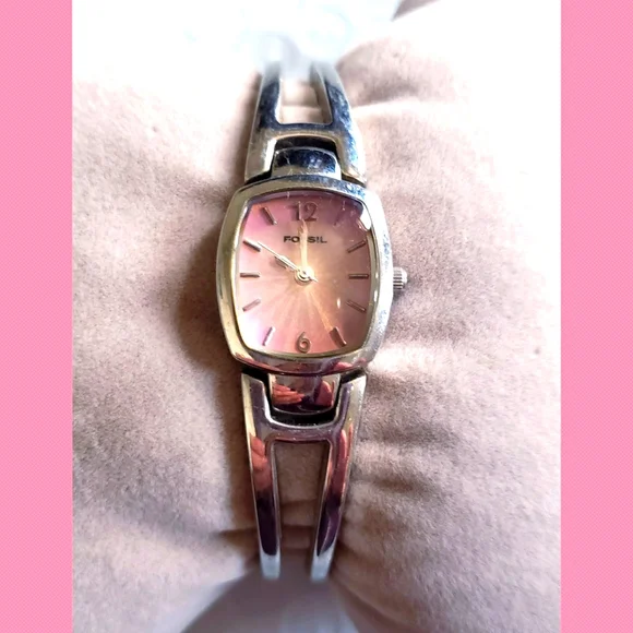 Fossil F2 Purple/Pink Watch Vintage Small Purple-dial F2 Fossil Women main image 3